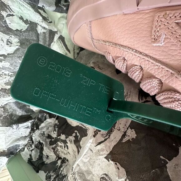 Off-White Low Vulcanized Leather Upper Light Pink Sneakers EU 38 UK 5 US Size 8 - Picture 11 of 16